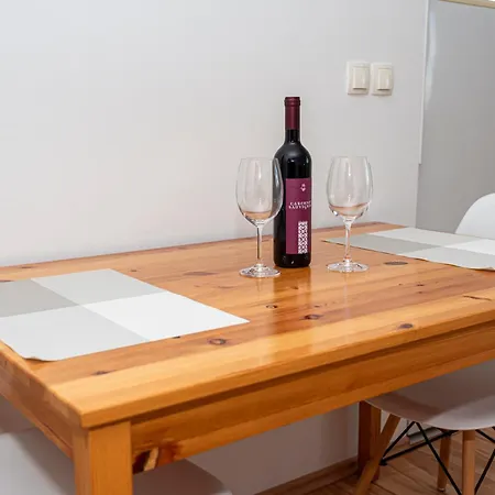 Veronika Appartement Pag Town
